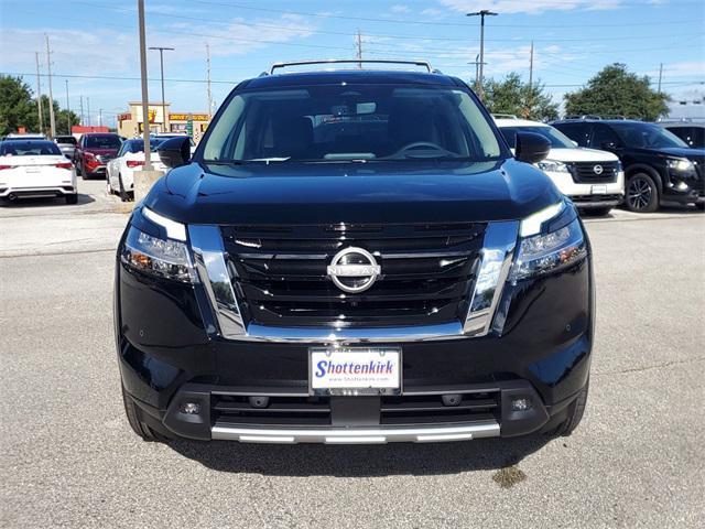 new 2024 Nissan Pathfinder car, priced at $45,471