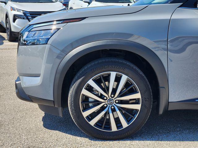used 2024 Nissan Pathfinder car, priced at $38,994