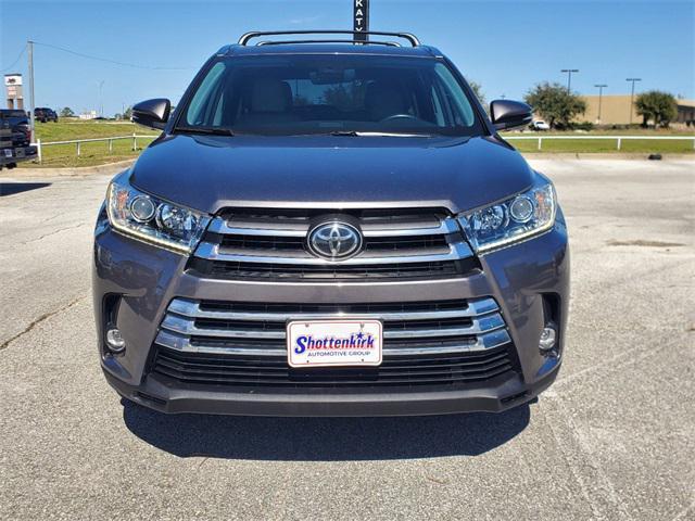 used 2019 Toyota Highlander car, priced at $30,997