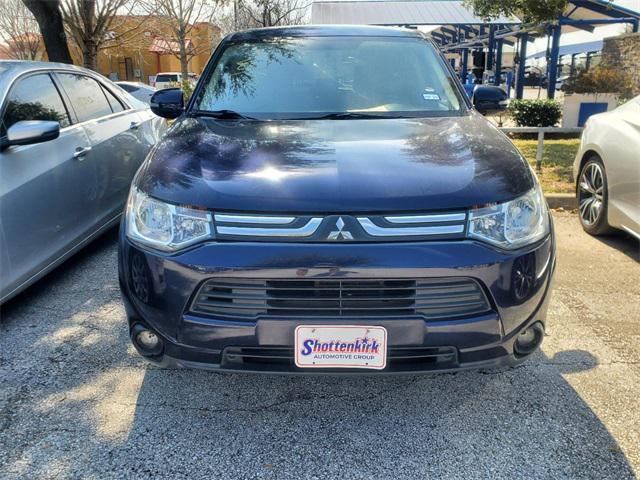 used 2014 Mitsubishi Outlander car, priced at $6,997