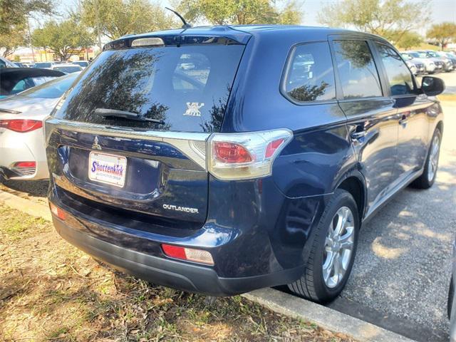 used 2014 Mitsubishi Outlander car, priced at $6,997