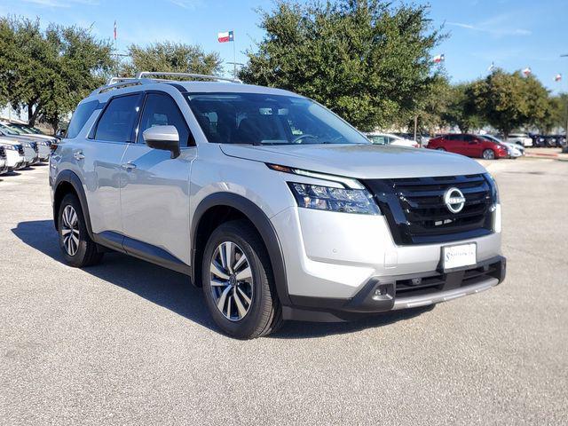 new 2025 Nissan Pathfinder car, priced at $44,077