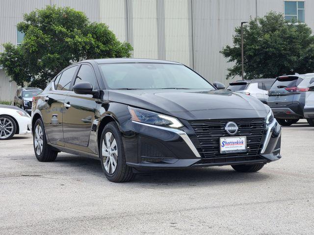 new 2025 Nissan Altima car, priced at $26,613