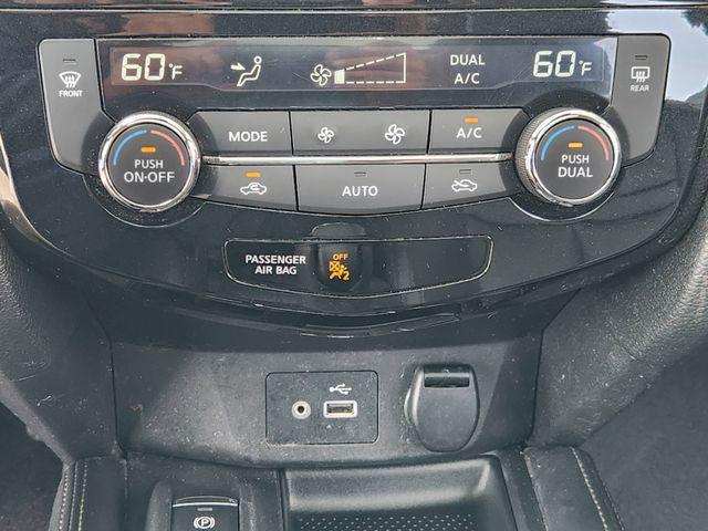 used 2019 Nissan Rogue car, priced at $17,519