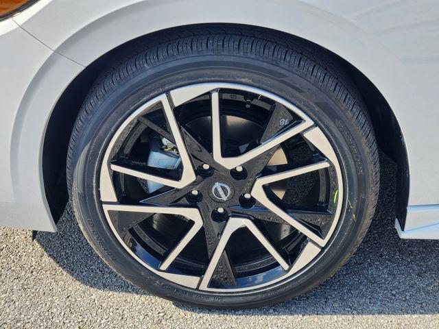 new 2025 Nissan Sentra car, priced at $26,675