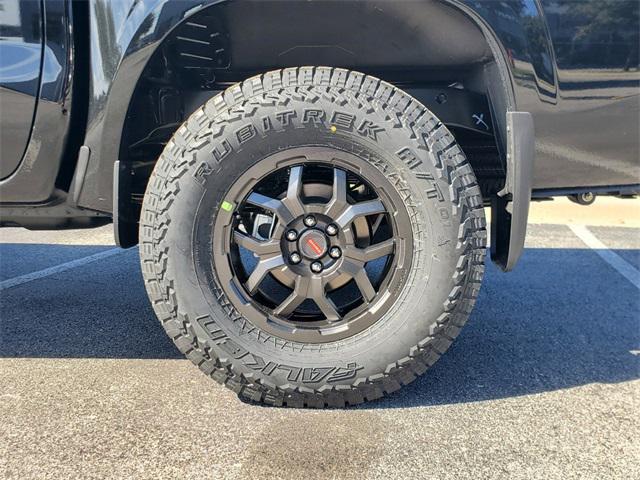 new 2025 Nissan Frontier car, priced at $44,932