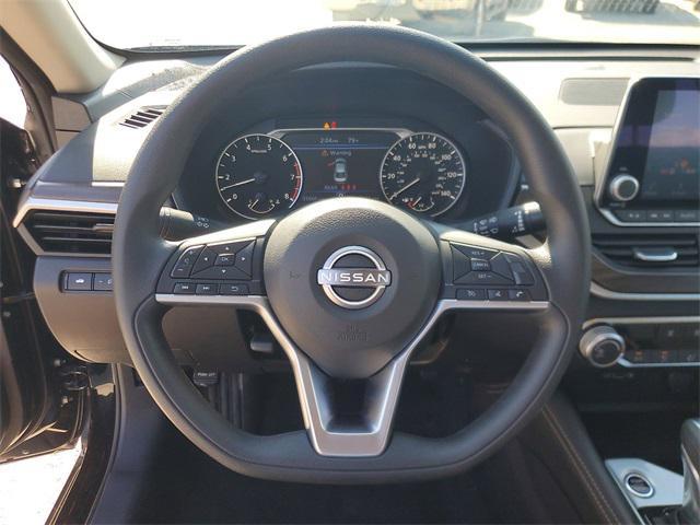 used 2023 Nissan Altima car, priced at $19,947