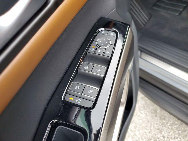 new 2025 Nissan Pathfinder car, priced at $49,959