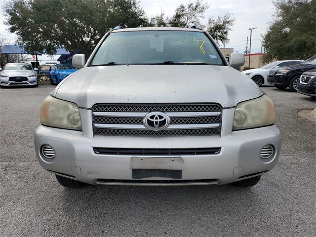 used 2006 Toyota Highlander Hybrid car, priced at $6,900