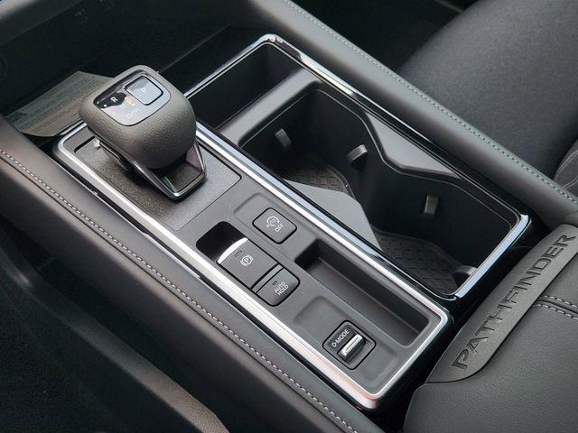 new 2025 Nissan Pathfinder car, priced at $33,864