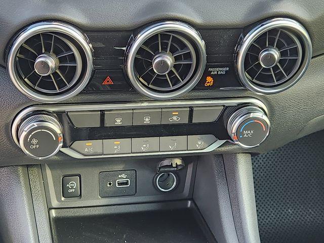 new 2025 Nissan Sentra car, priced at $21,194