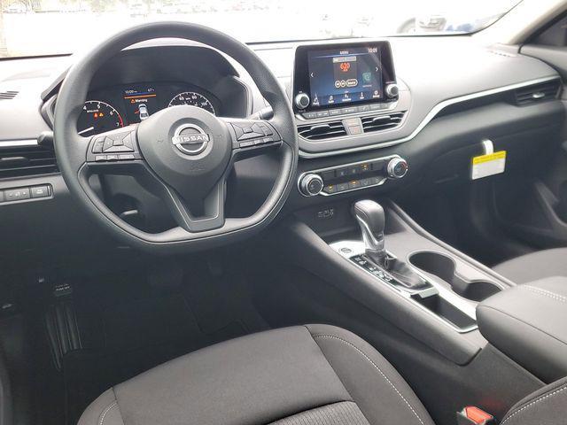 new 2025 Nissan Altima car, priced at $26,325