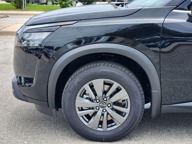 new 2025 Nissan Pathfinder car, priced at $42,145