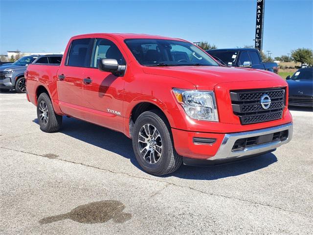 used 2022 Nissan Titan car, priced at $27,900