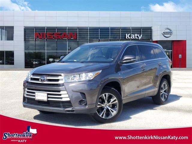 used 2019 Toyota Highlander car, priced at $22,387