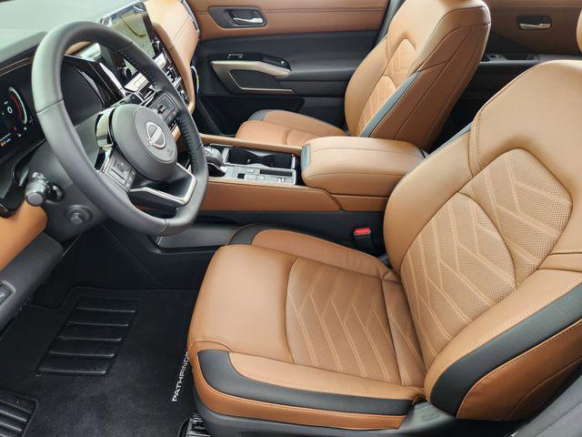 new 2025 Nissan Pathfinder car, priced at $52,400