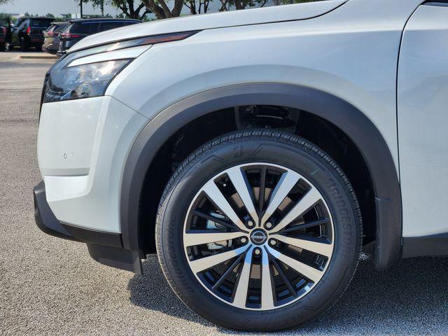 new 2025 Nissan Pathfinder car, priced at $52,400