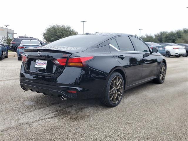 new 2025 Nissan Altima car, priced at $31,495