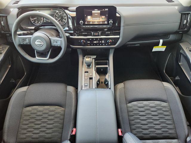 new 2025 Nissan Pathfinder car, priced at $35,204