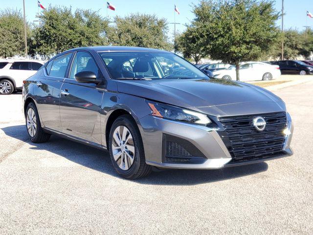 new 2025 Nissan Altima car, priced at $26,115