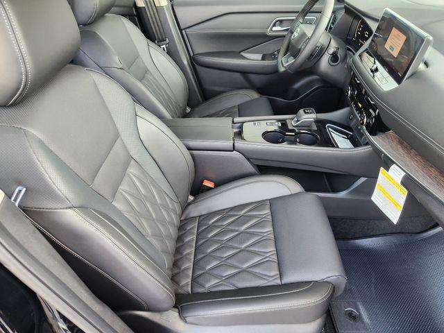 new 2025 Nissan Rogue car, priced at $40,902
