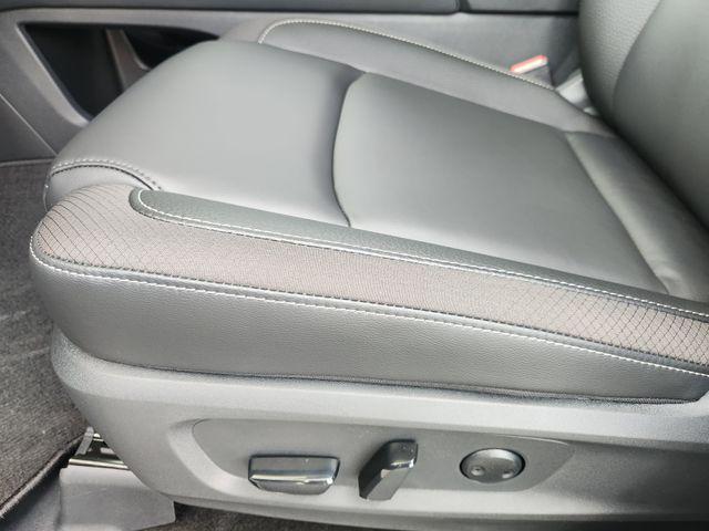 new 2025 Nissan Pathfinder car, priced at $47,555