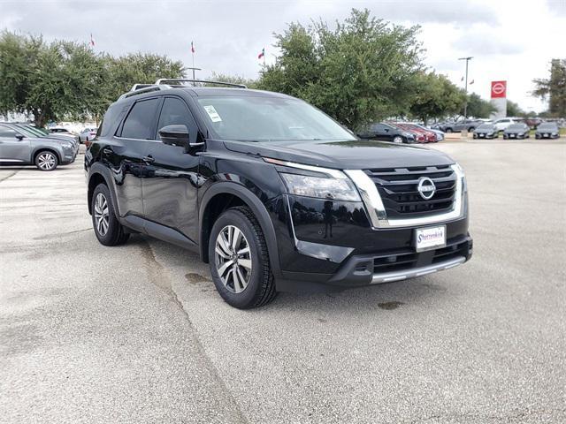 new 2025 Nissan Pathfinder car, priced at $42,915