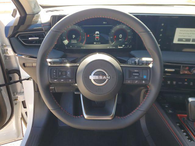 new 2025 Nissan Kicks car, priced at $27,456