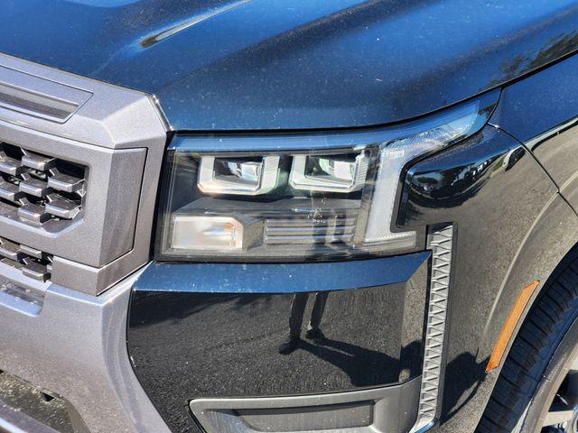 new 2026 Nissan Frontier car, priced at $38,035