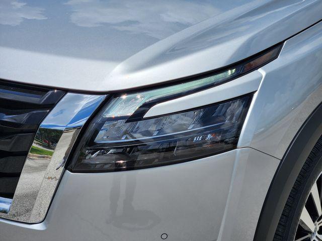 new 2025 Nissan Pathfinder car, priced at $46,485