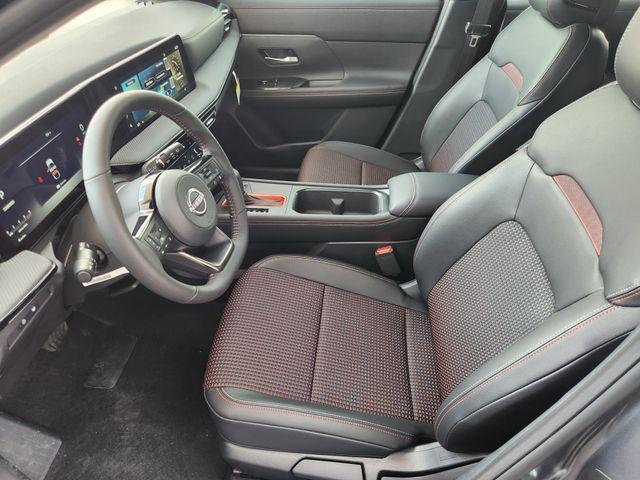 new 2025 Nissan Kicks car, priced at $30,980