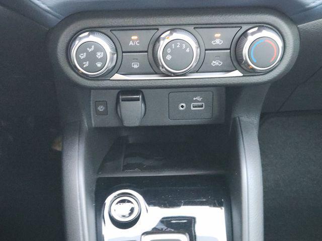 new 2025 Nissan Versa car, priced at $21,250