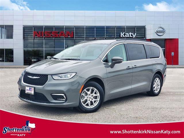 used 2022 Chrysler Pacifica car, priced at $19,997