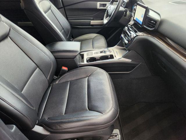 used 2024 Ford Explorer car, priced at $31,988