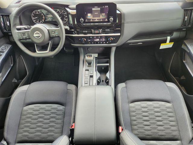 new 2025 Nissan Pathfinder car, priced at $41,775
