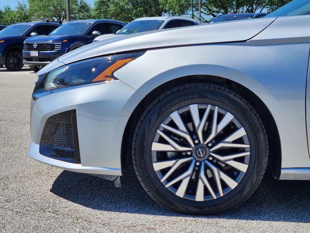 used 2023 Nissan Altima car, priced at $18,996