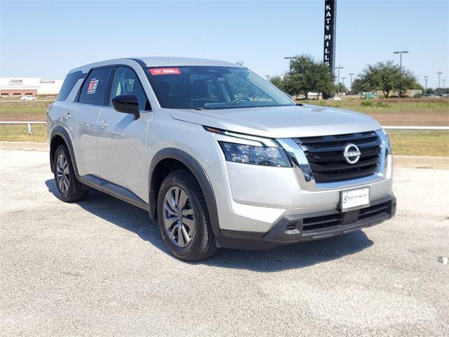 used 2023 Nissan Pathfinder car, priced at $28,308