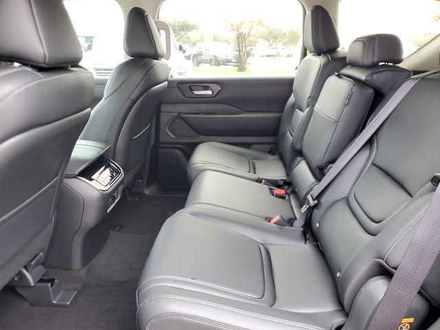 new 2025 Nissan Armada car, priced at $55,599