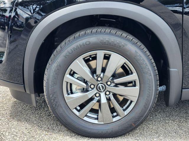 new 2025 Nissan Pathfinder car, priced at $41,865