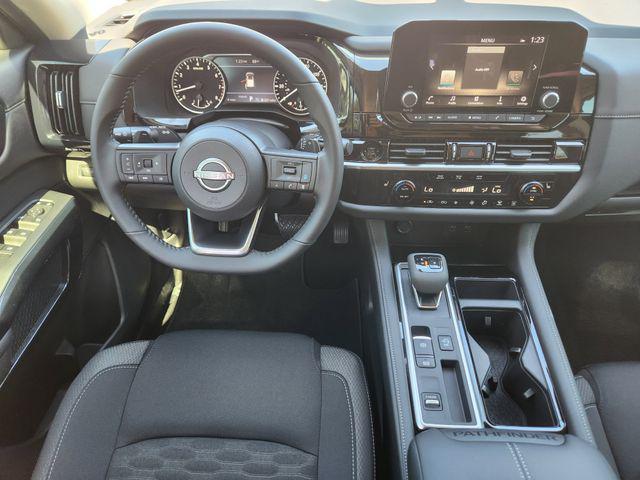 new 2025 Nissan Pathfinder car, priced at $35,171