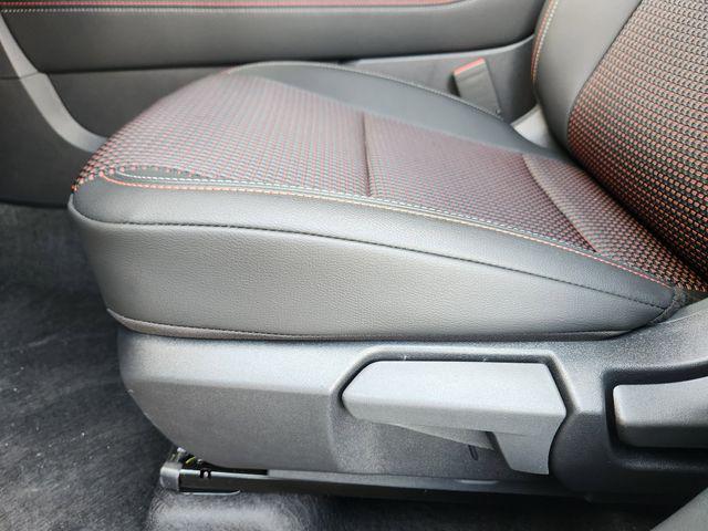 new 2025 Nissan Kicks car, priced at $26,300
