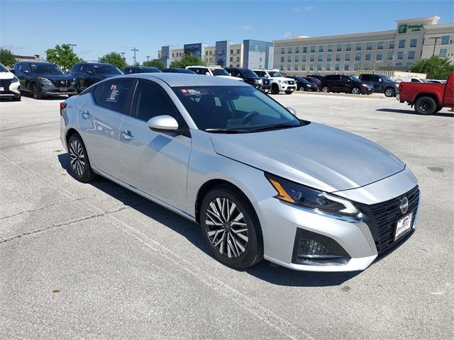 used 2023 Nissan Altima car, priced at $21,768