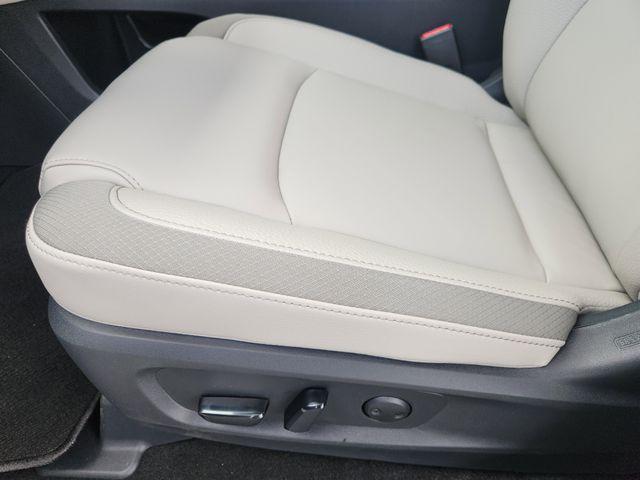 new 2025 Nissan Pathfinder car, priced at $45,015