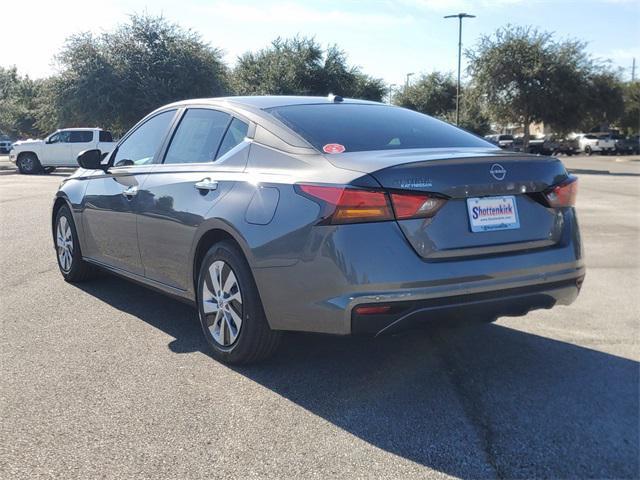 new 2025 Nissan Altima car, priced at $25,580