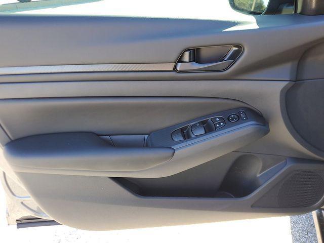 new 2025 Nissan Altima car, priced at $26,115