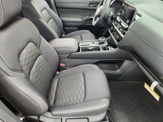new 2025 Nissan Pathfinder car, priced at $34,090