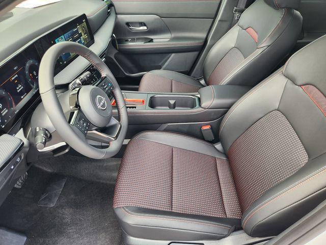 new 2025 Nissan Kicks car, priced at $26,500