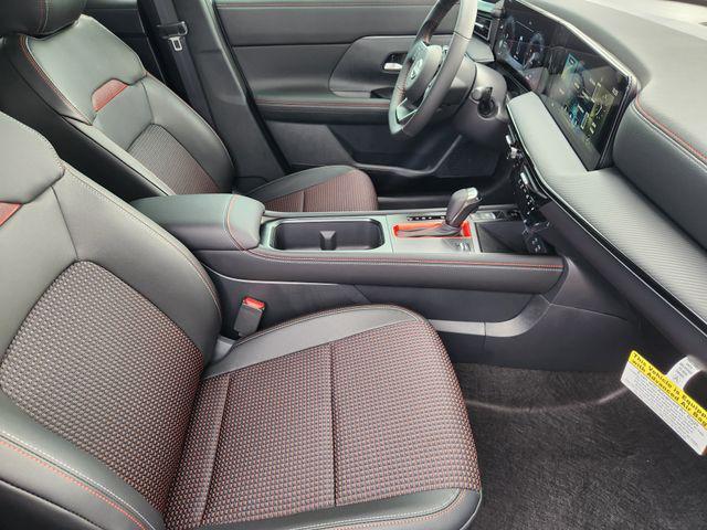 new 2025 Nissan Kicks car, priced at $26,500