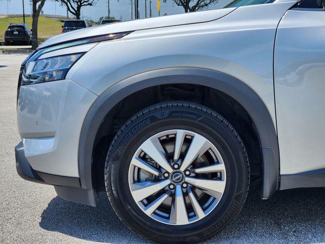 used 2023 Nissan Pathfinder car, priced at $31,003
