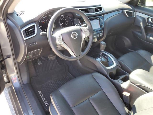 used 2015 Nissan Rogue car, priced at $14,014